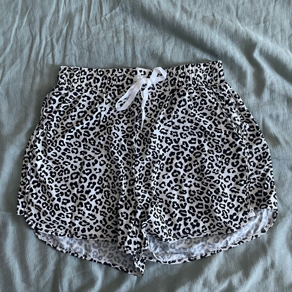 BuffBunny Flo Short V2